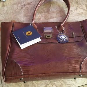 Adrienne Vittadini.  16” Laptop tote with sleeve